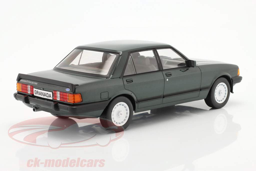 Ford Granada MK2 2.8 Injection темно-зеленый металлический 1:18 ModelCar Group