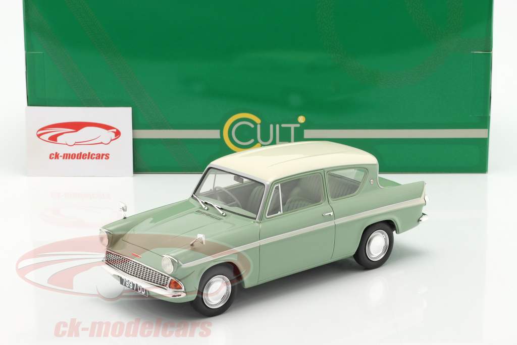 Ford Anglia 105E Année de construction 1961 vert / Blanc 1:18 Cult Scale