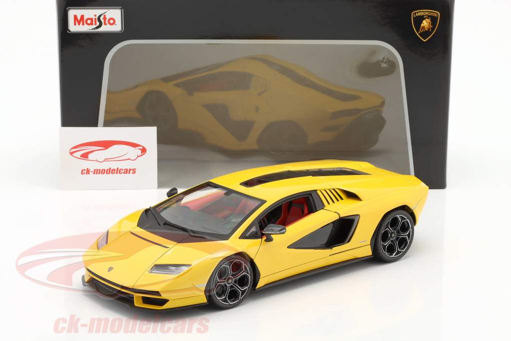 Lamborghini Countach LPI 800-4 Byggeår 2022 gul 1:18 Maisto