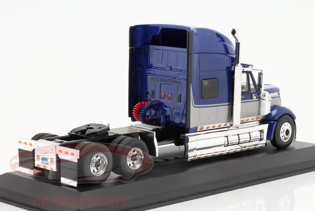 International Lonestar camione Año de construcción 2010 azul / plata 1:43 Ixo