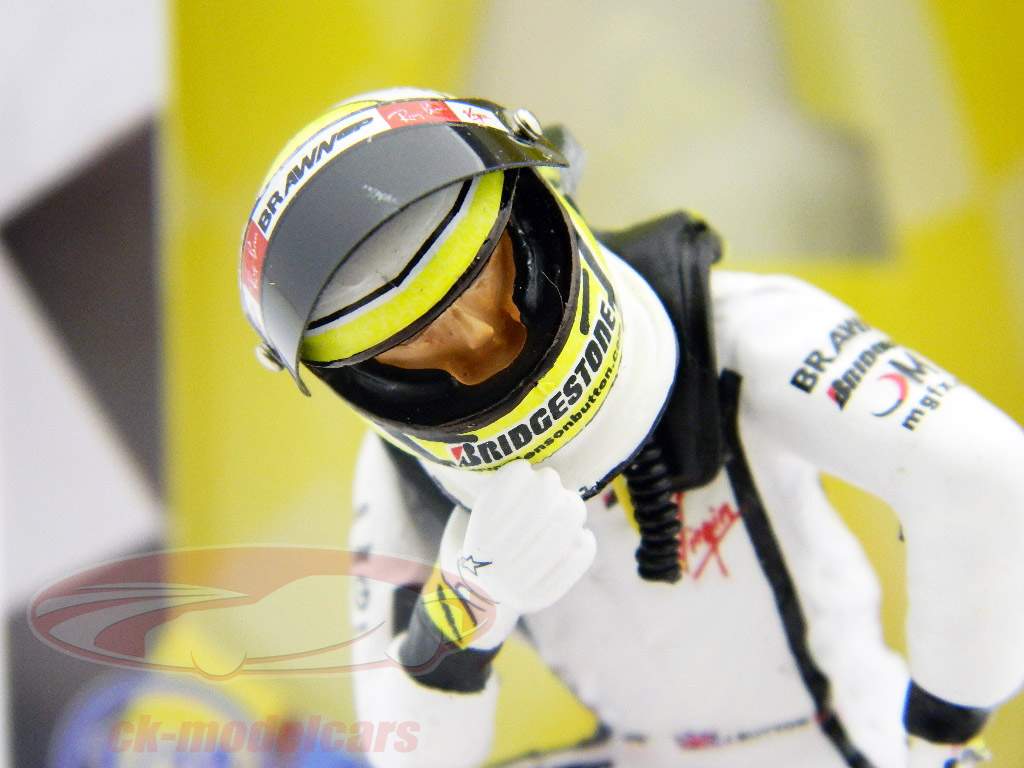 Jenson Button driver figure formula one sitting 1:18 TopMo