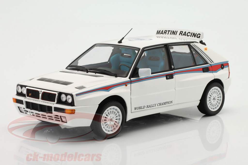 Lancia Delta HF Integrale 6 Martini 建設年 1992 白 1:18 Kyosho