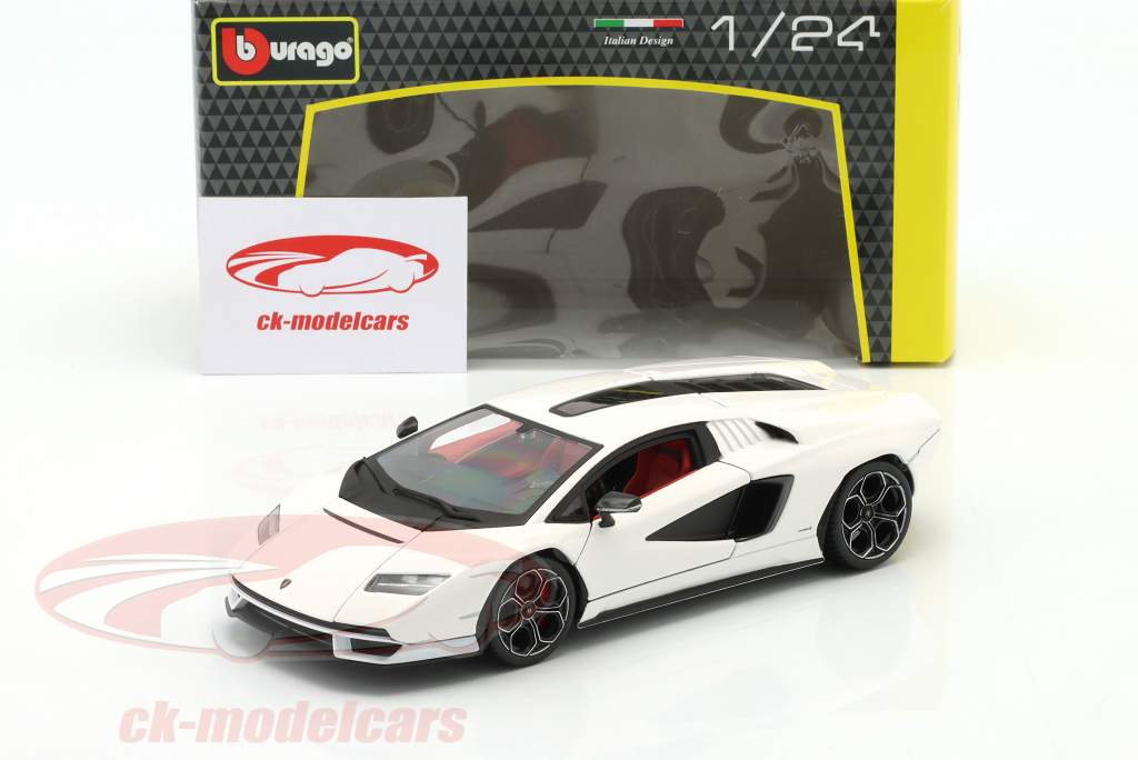 Lamborghini Countach LPI 800-4 Byggeår 2022 hvid 1:24 Bburago