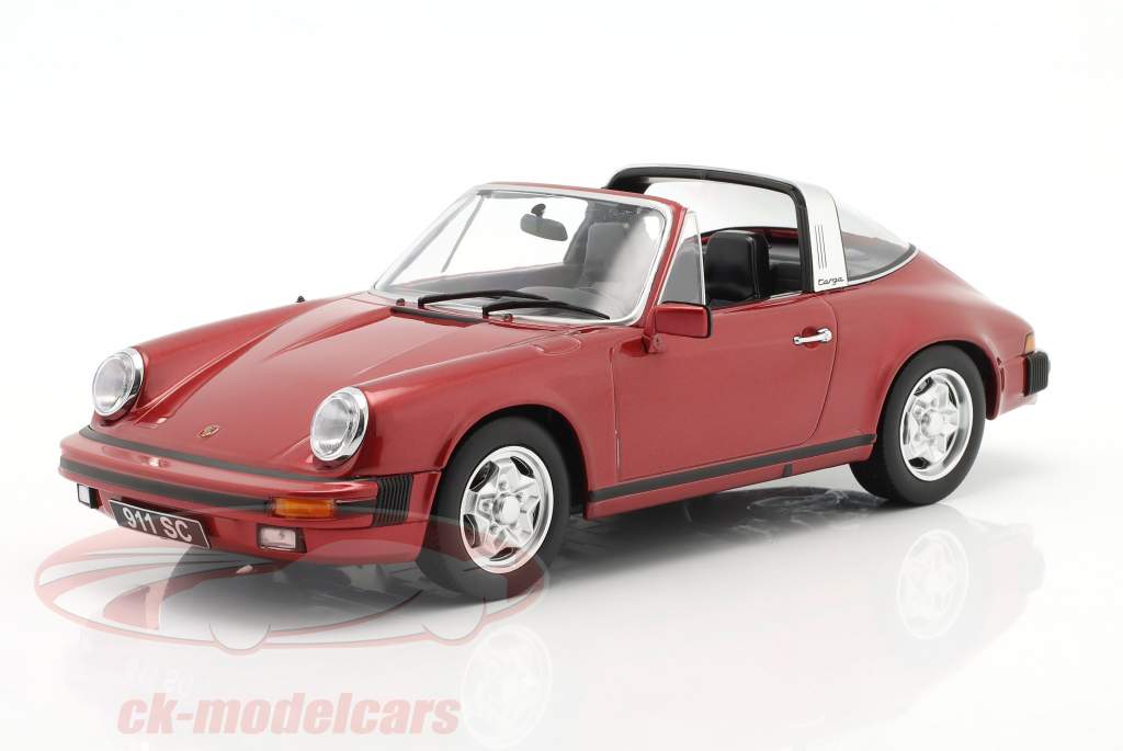 Porsche 911 SC Targa Ano de construção 1978 vermelho metálico 1:18 KK-Scale