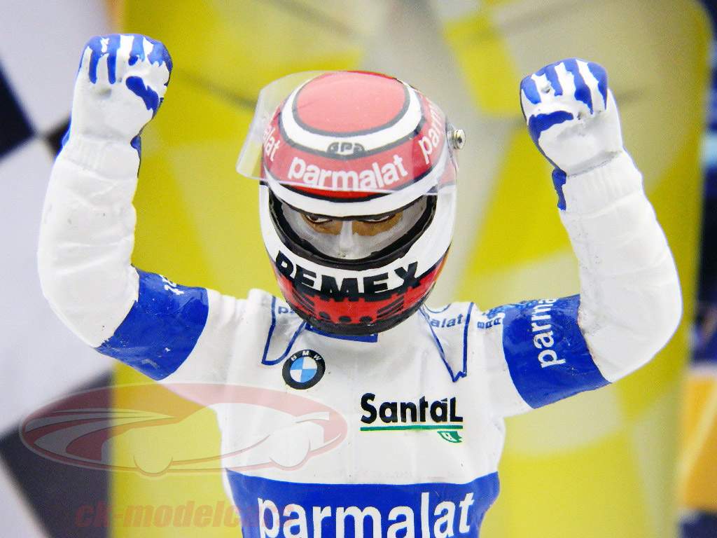 Nelson Piquet driver figure formula one standing winningfist 1:18 TopMo