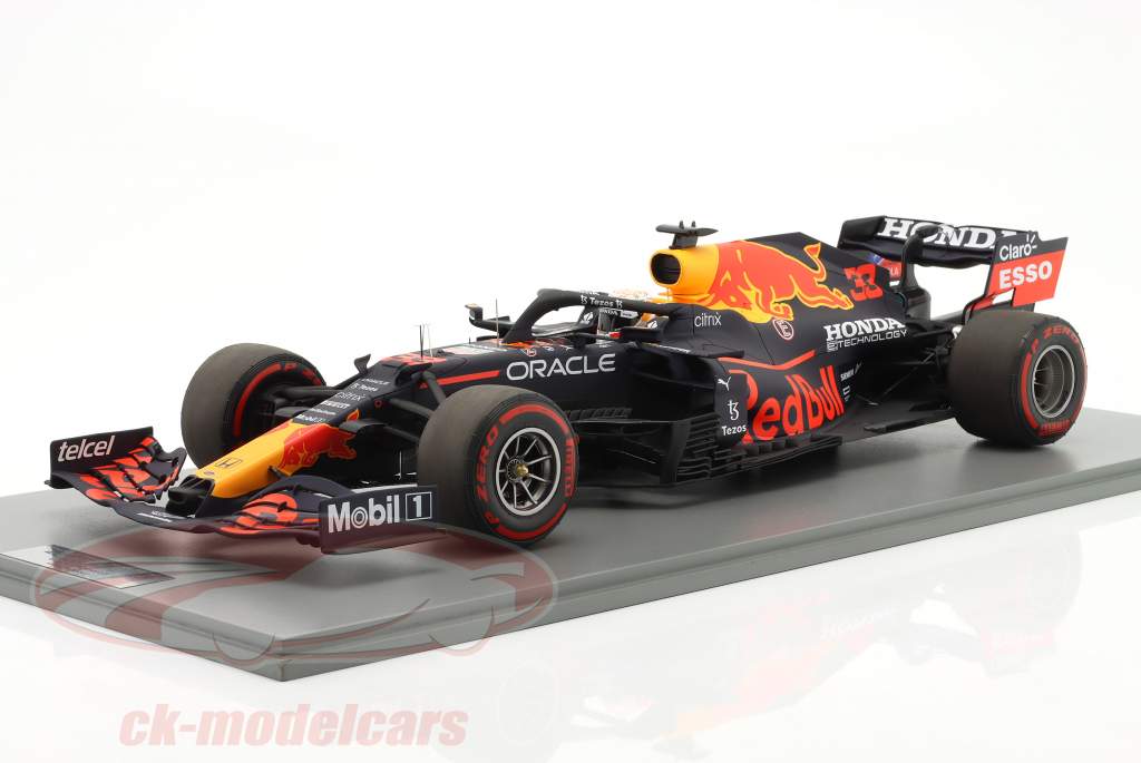 Max Verstappen Red Bull RB16B #33 vinder Abu Dhabi formel 1 Verdensmester 2021 1:12 Spark