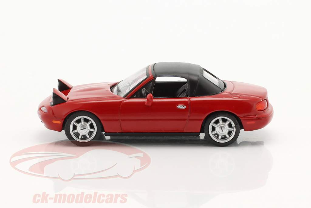 Mazda Miata MX-5 Soft Top 大灯 上 红色的 1:64 TrueScale