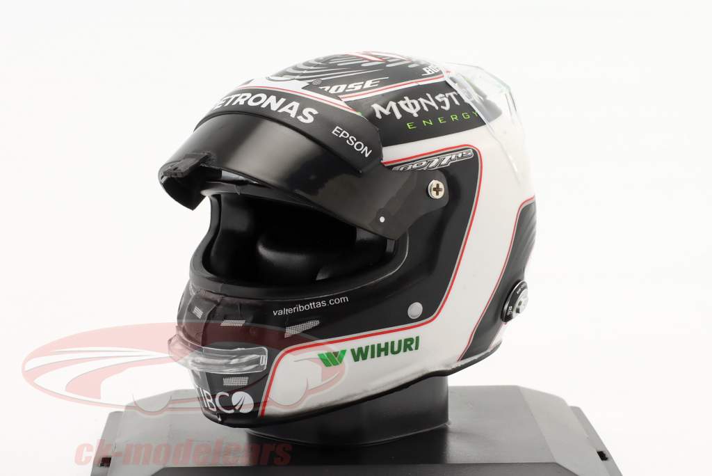 V. Bottas #77 Mercedes-AMG Petronas formula 1 2017 helmet 1:5 Spark Editions