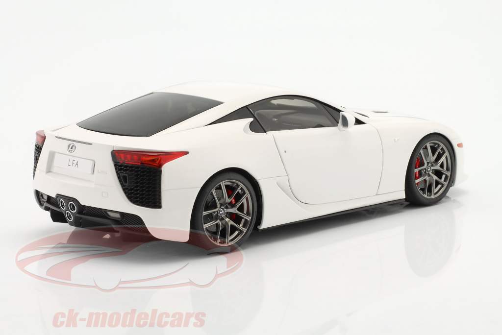 Lexus LFA 建设年份 2010 白色的 1:18 AUTOart