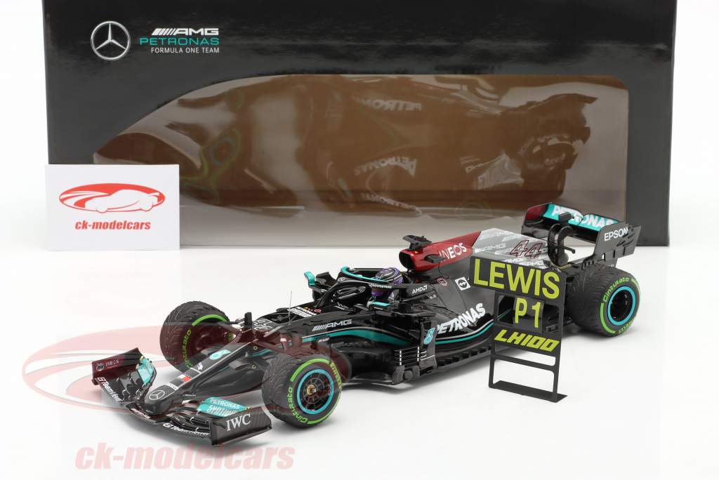 ミニチャンプス 1/18 メルセデスAMG W12ハミルトン w/100勝ボード MINICHAMPS 1:18 Benz AMG F1 W12 2021 #44 Hamilton Brazil
