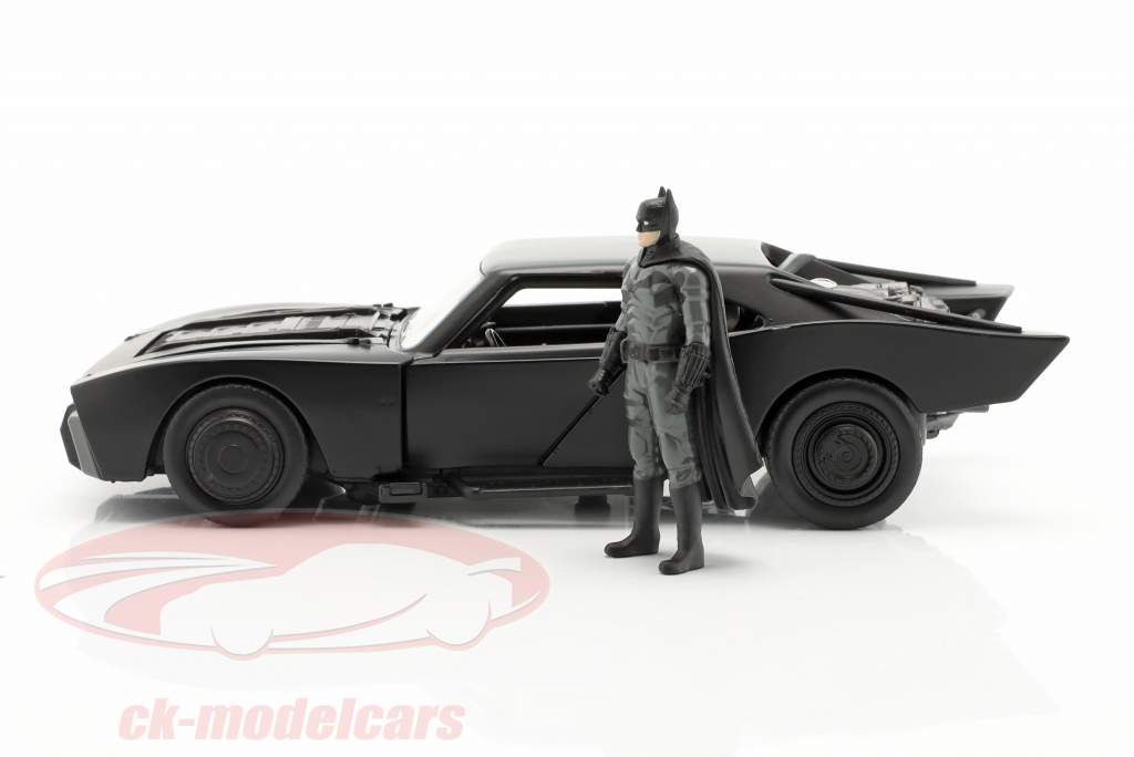 Batmobile with Batman figure Movie The Batman (2022) black 1:24 Jada Toys
