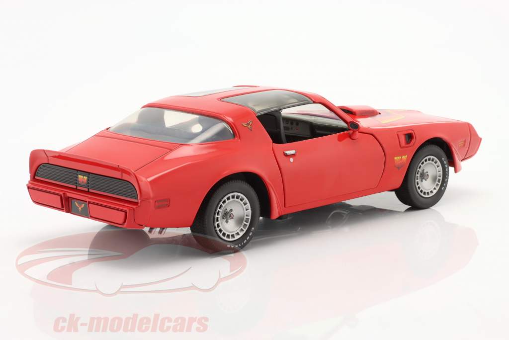 Pontiac Firebird T/A year 1979 red 1:18 Greenlight