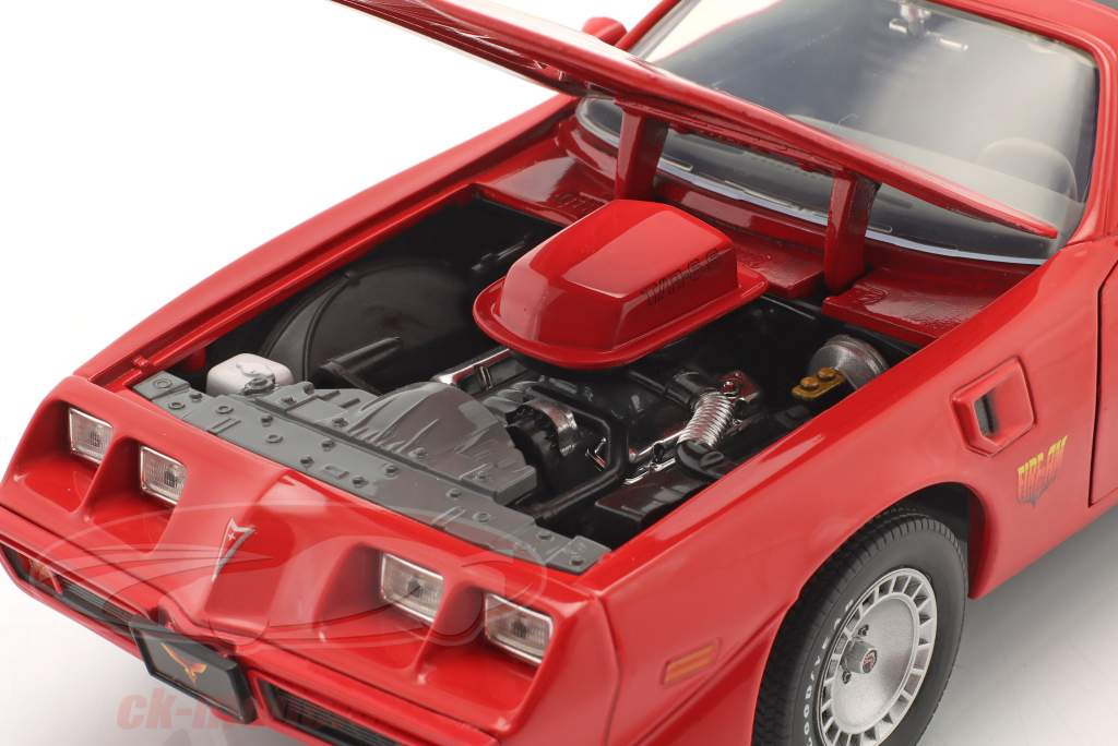 Pontiac Firebird T/A year 1979 red 1:18 Greenlight