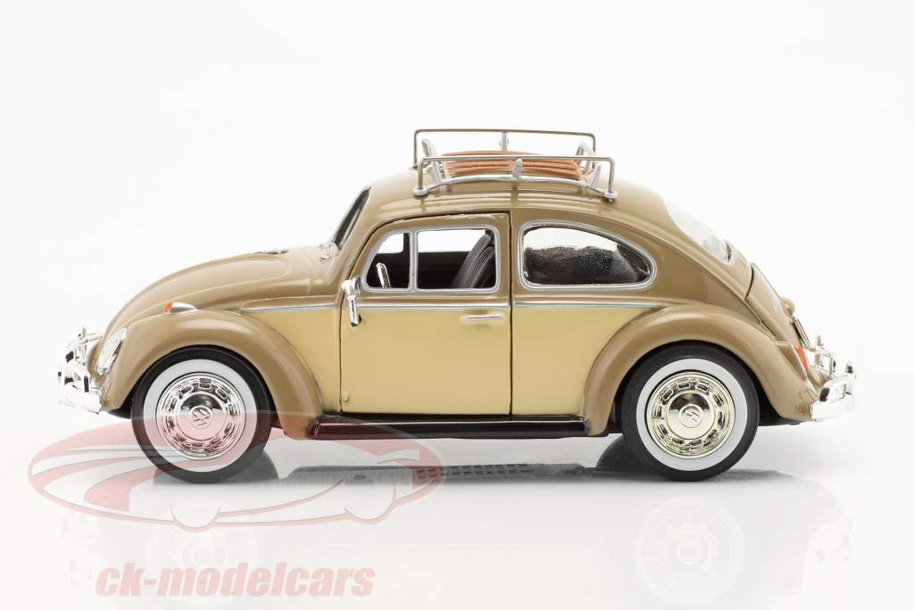 Volkswagen VW Käfer Baujahr 1966 mit Dachgepäckträger hellbraun 1:24 MotorMax