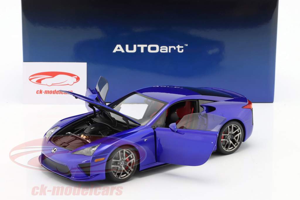 Lexus LFA Baujahr 2010 perlblau 1:18 AUTOart