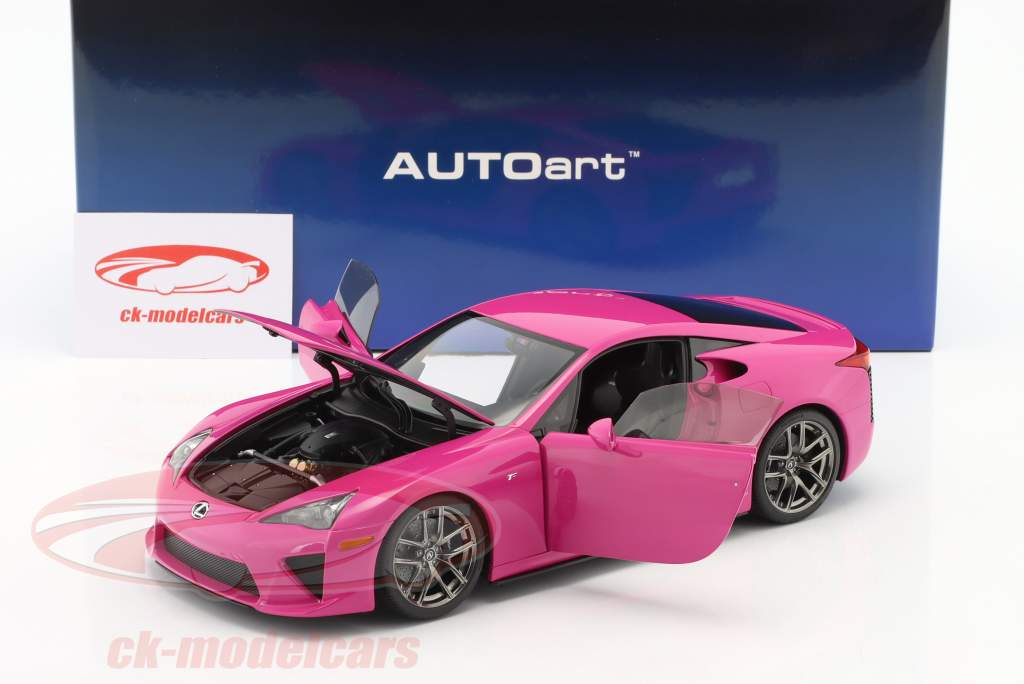 Lexus LFA 建设年份 2010 粉色的 1:18 AUTOart