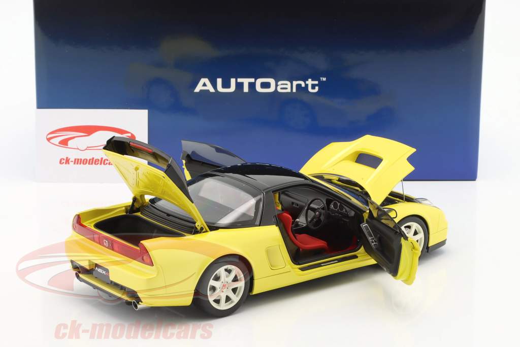 AUTOart 1/18　ホンダ NSX-R （NA2） AUTOart 1/18 Honda NSX-R (NA2) Championship White Finished