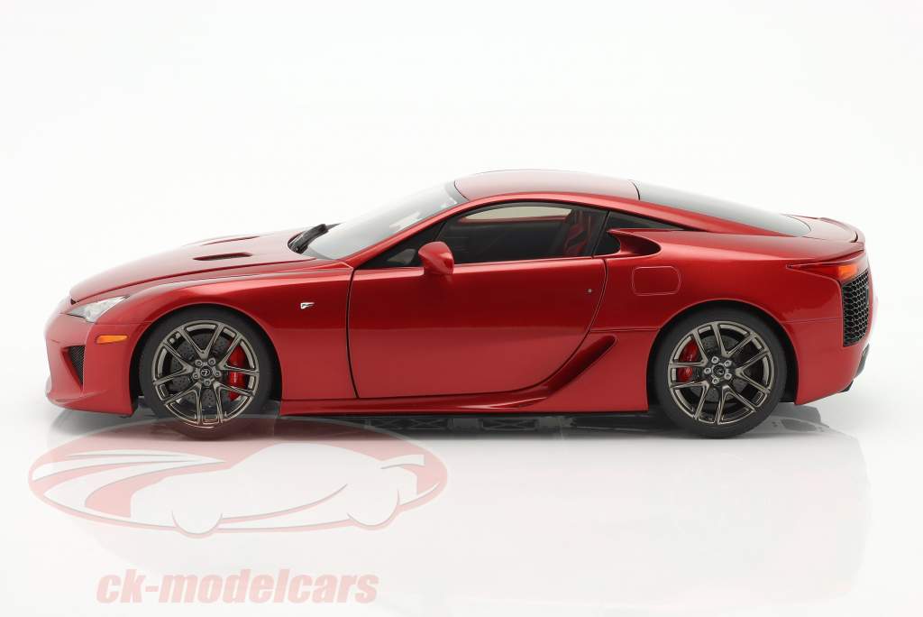 Lexus LFA Año de construcción 2010 perla rojo 1:18 AUTOart
