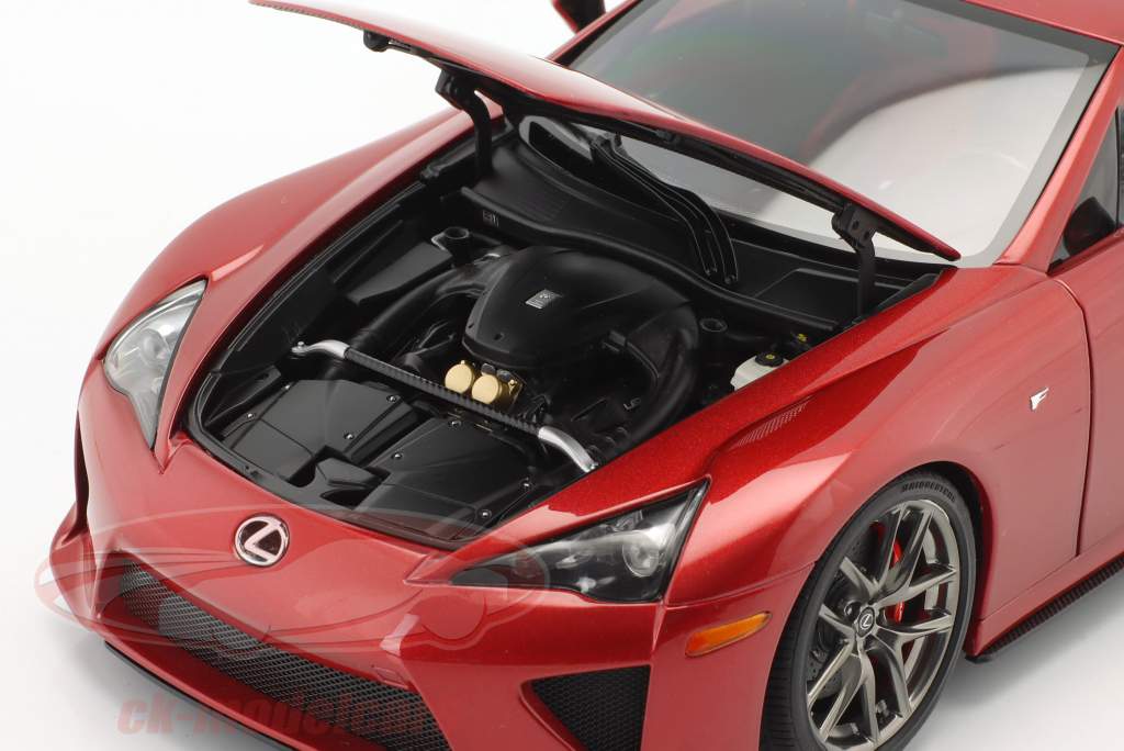 Lexus LFA bouwjaar 2010 parel rood 1:18 AUTOart