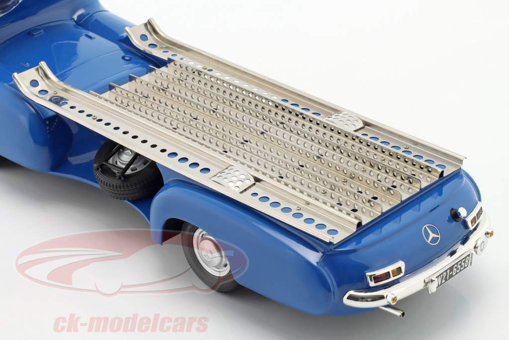 Set: Mercedes-Benz racing transporter blue wonder with Mercedes-Benz W196 1:18 WERK83