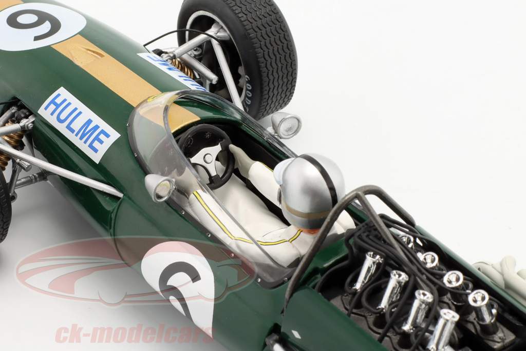 Denis Hulme Brabham BT20 #6 2nd Great Britain GP Formula 1 1966 1:18 ModelCar Group