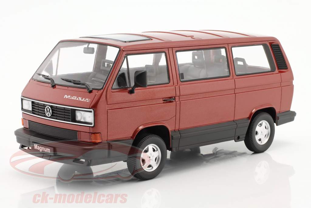 Volkswagen VW T3 Magnum year 1987 red metallic 1:18 KK-Scale