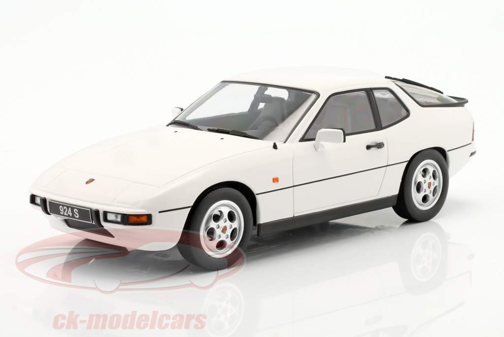 Porsche 924 S Año de construcción 1986 Blanco 1:18 KK-Scale
