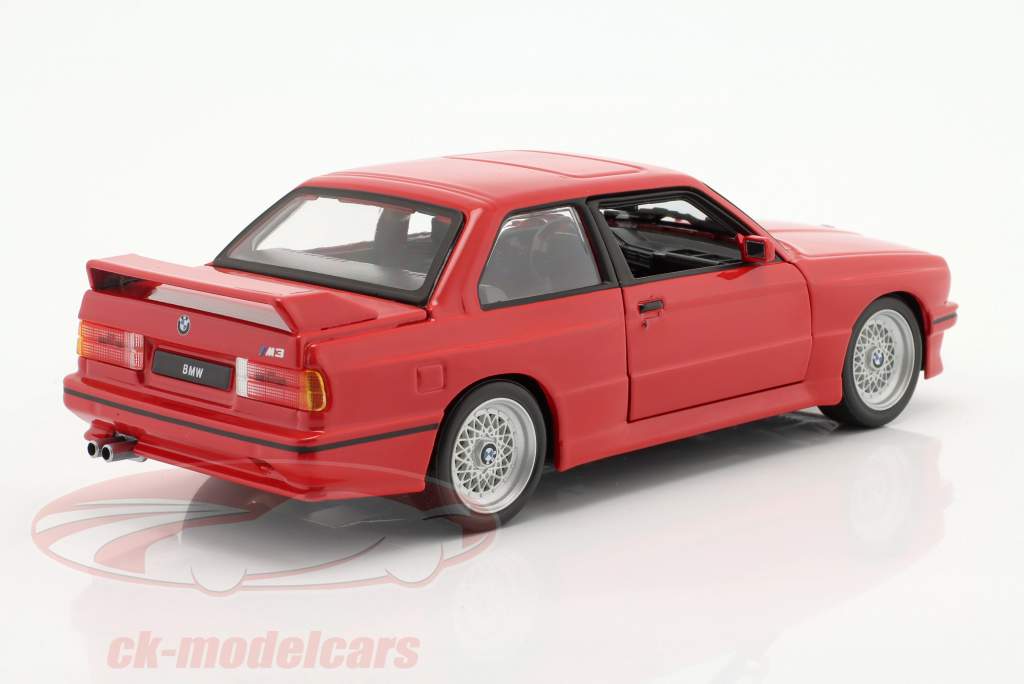 BMW M3 (E30) Année de construction 1988 rouge 1:24 Bburago
