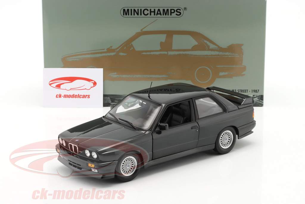 自動車 BMW M3 STREET 1987 MINICHAMPS bmw-m3-street-1987-minichamps-