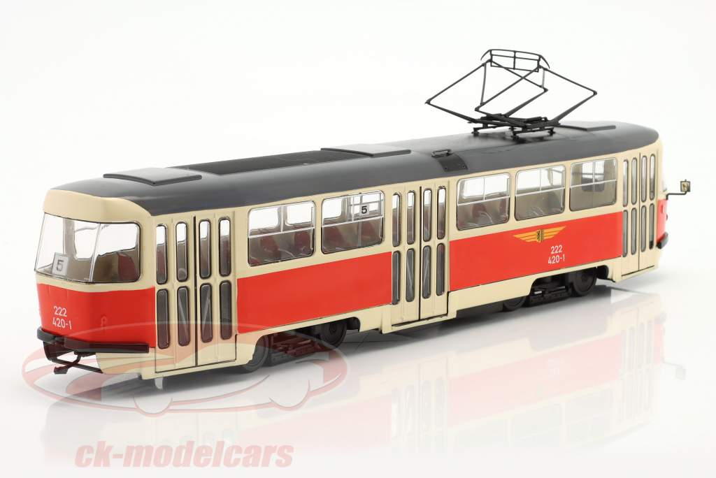 Tatra T4D eléctrico Dresden bege / vermelho 1:43 Premium ClassiXXs
