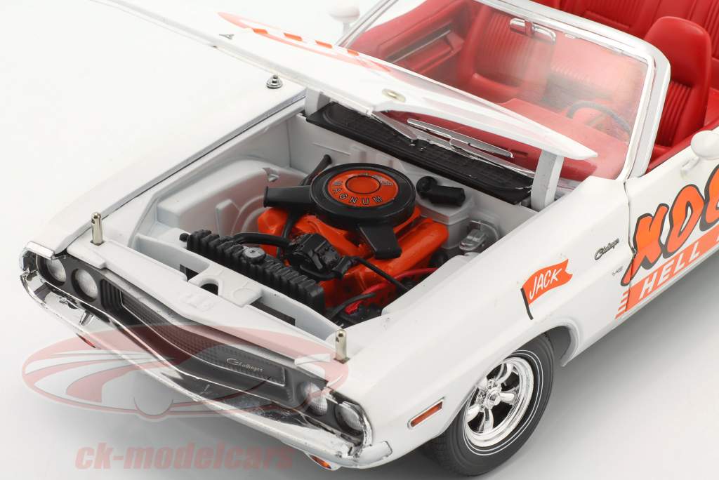 Dodge Challenger convertible Kochman year 1970 white / orange 1:18 Greenlight