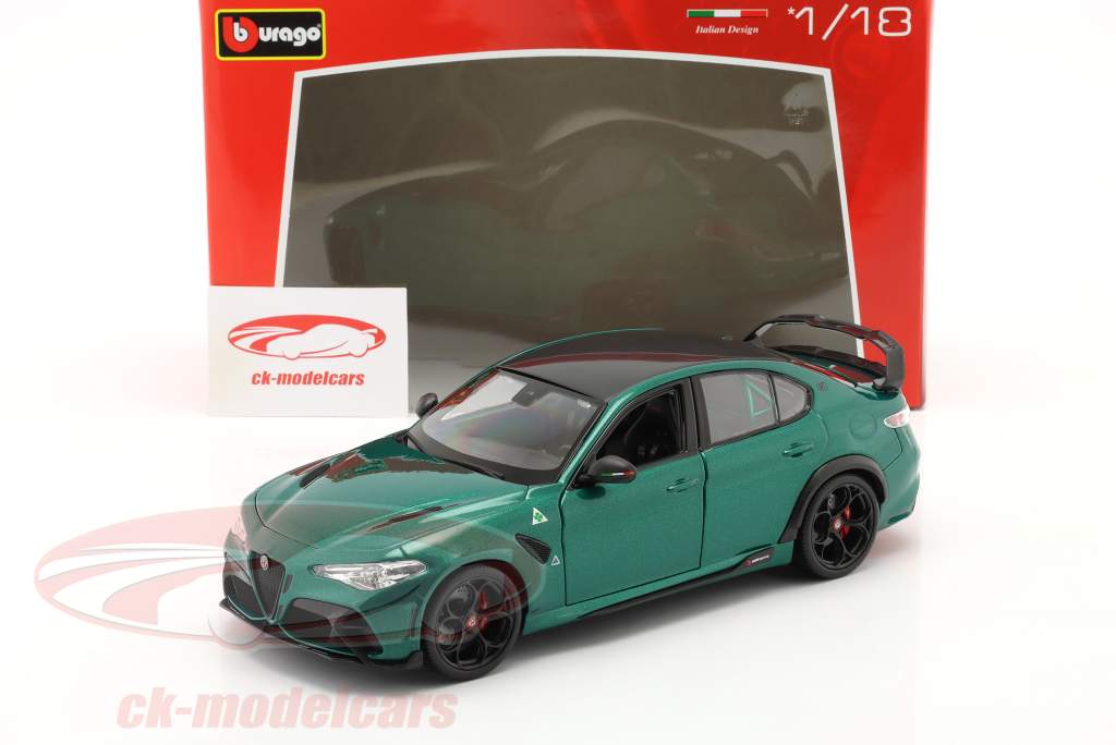 Alfa Romeo Giulia GTAm year 2020 montreal green metallic 1:18 Bburago