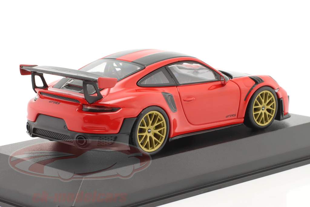 Porsche 911 (991 II) GT2 RS Weissach-Paket 2018 indischrot / goldene Felgen 1:43 Minichamps