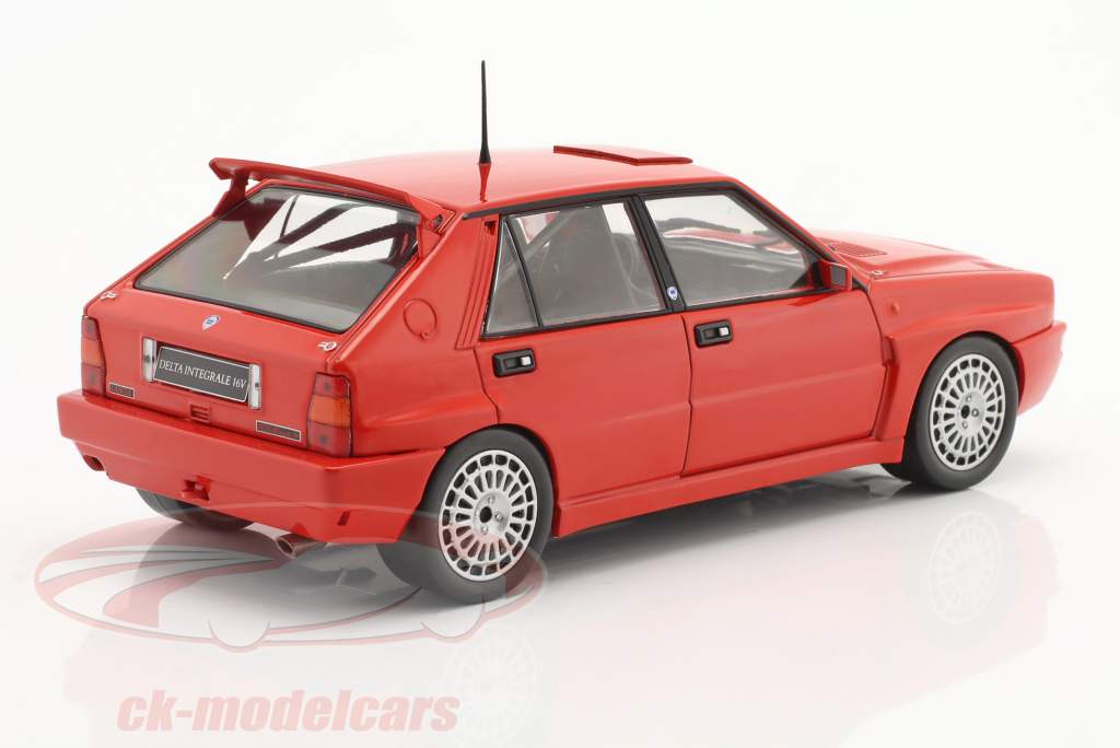 Lancia Delta Integrale 16V rød 1:24 WhiteBox