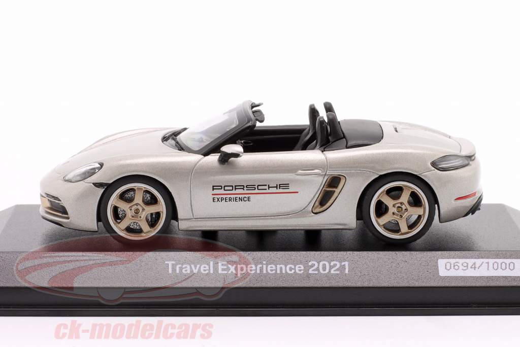 MINICHAMPS 718 ボクスター GTS 1/43 ホワイト ミニチャンプス 410069101 1/43 ポルシェ 718 ボクスター GTS