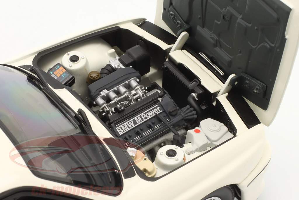 BMW M3 (E30) year 1987 white 1:18 Minichamps