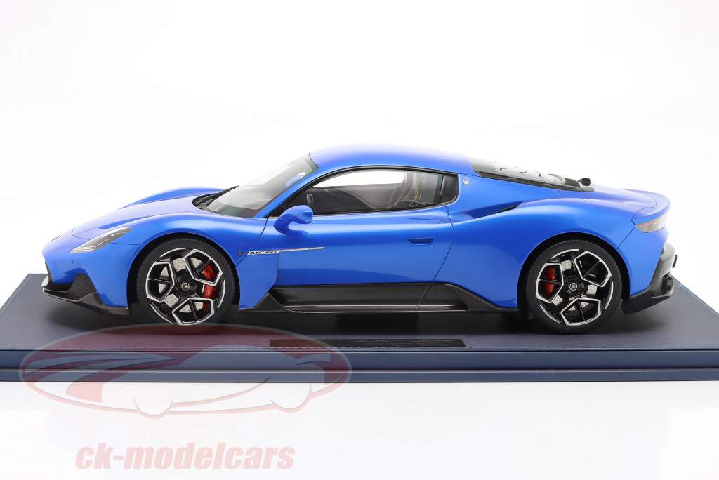 Maserati MC20 year 2020 blue 1:12 Maserati Models