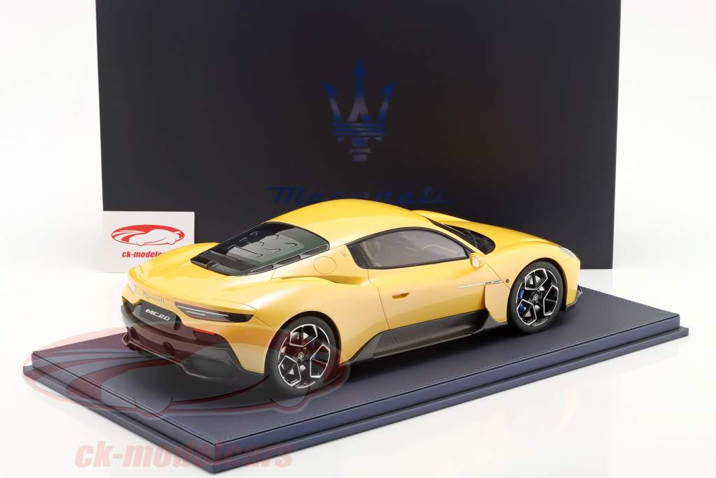Maserati MC20 year 2020 yellow 1:12 Maserati Models