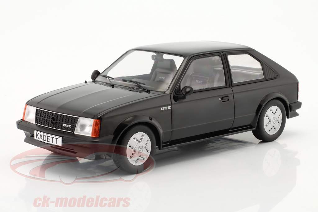Opel Kadett D GTE черный 1:18 ModelCar Group