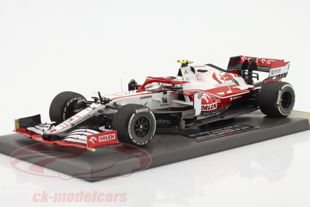A. Giovinazzi Alfa Romeo Racing C41 #99 Last Race Abu Dhabi formule 1 2021 1:18 Minichamps
