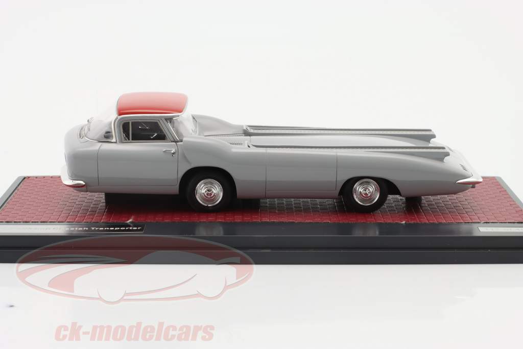 Holtkamp Cheetah Transporter year 1961 silver 1:43 Matrix