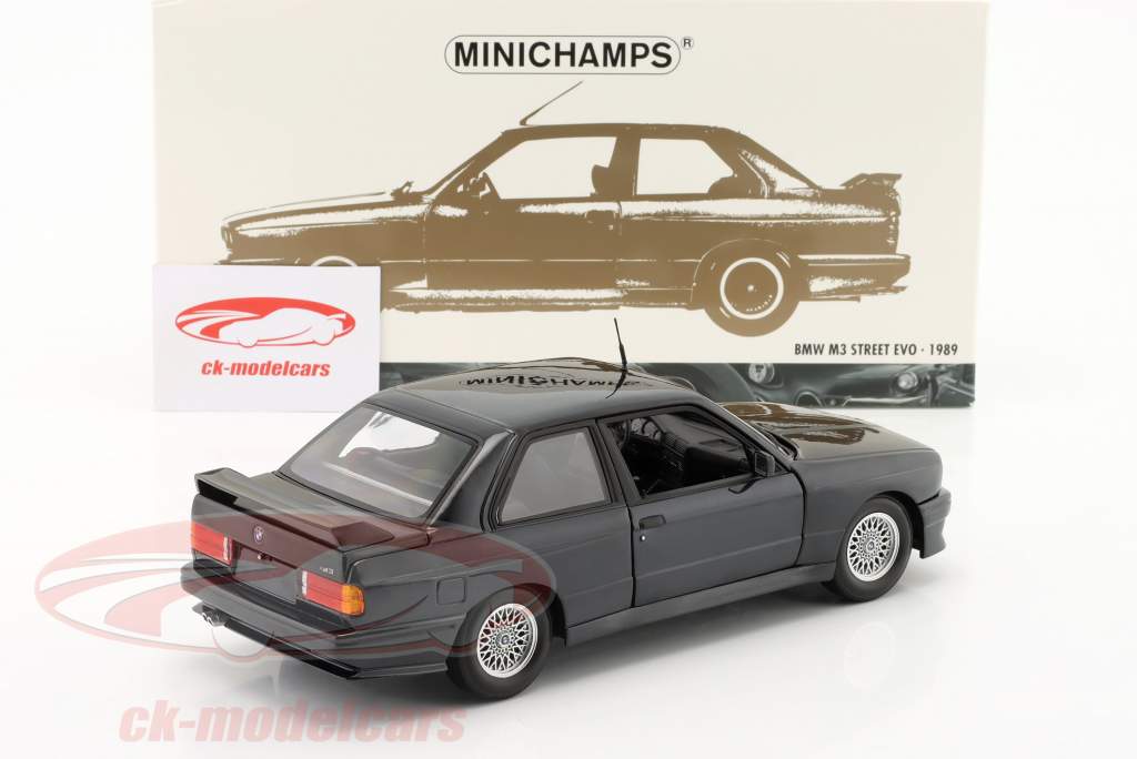 bmw m3 1/18 模型 Minichamps 1:18 BMW M3 (E30) Street Evo year 1989 dark blue