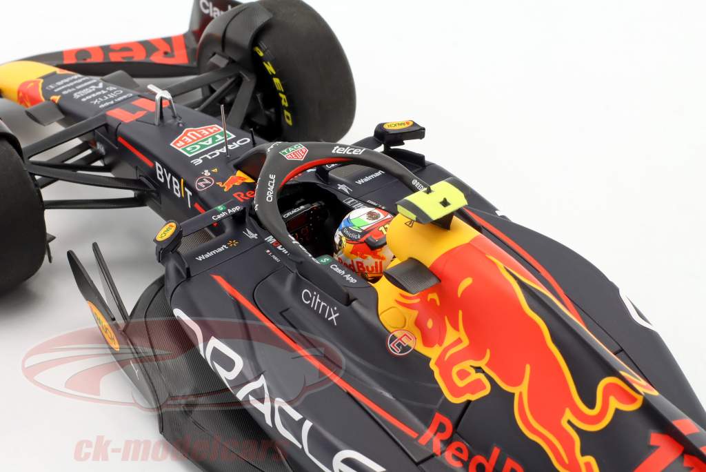 Sergio Perez Red Bull RB18 #11 Саудовская Аравия арабский GP формула 1 2022 1:18 Minichamps