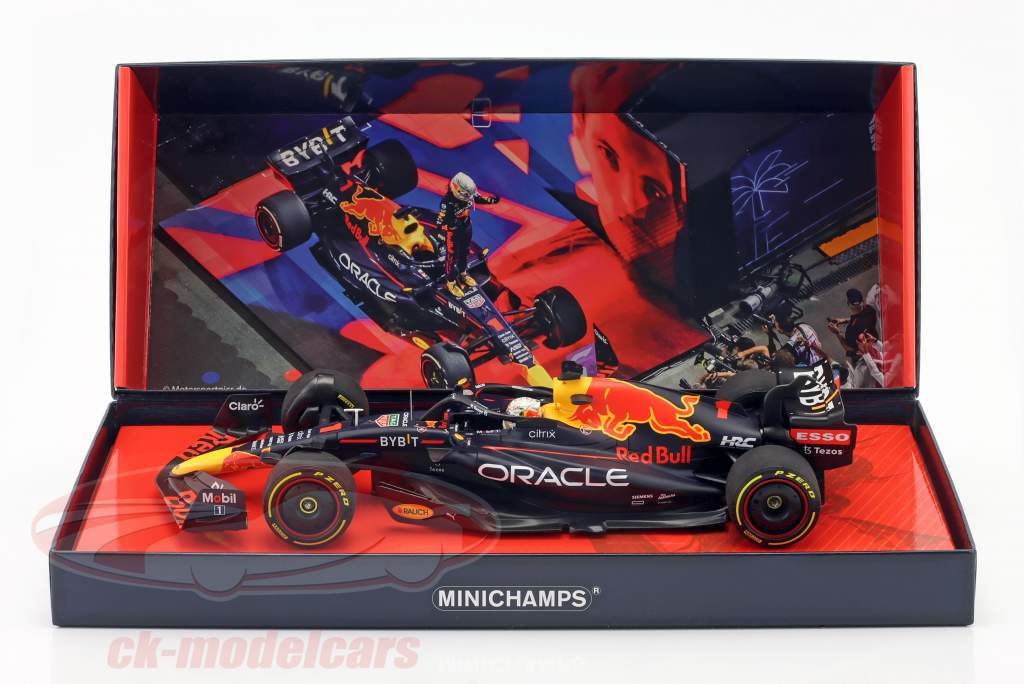 M. Verstappen Red Bull RB18 #1 vincitore saudita Arabia formula 1 Campione del mondo 2022 1:18 Minichamps