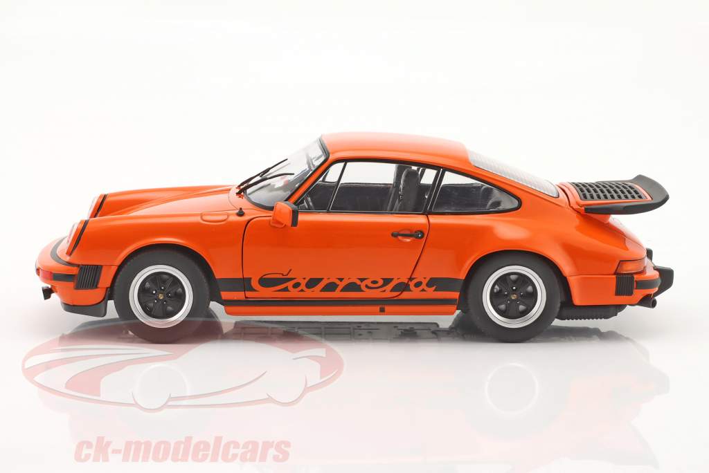 Porsche 911 Carrera 3.2 year 1984 orange 1:18 Solido