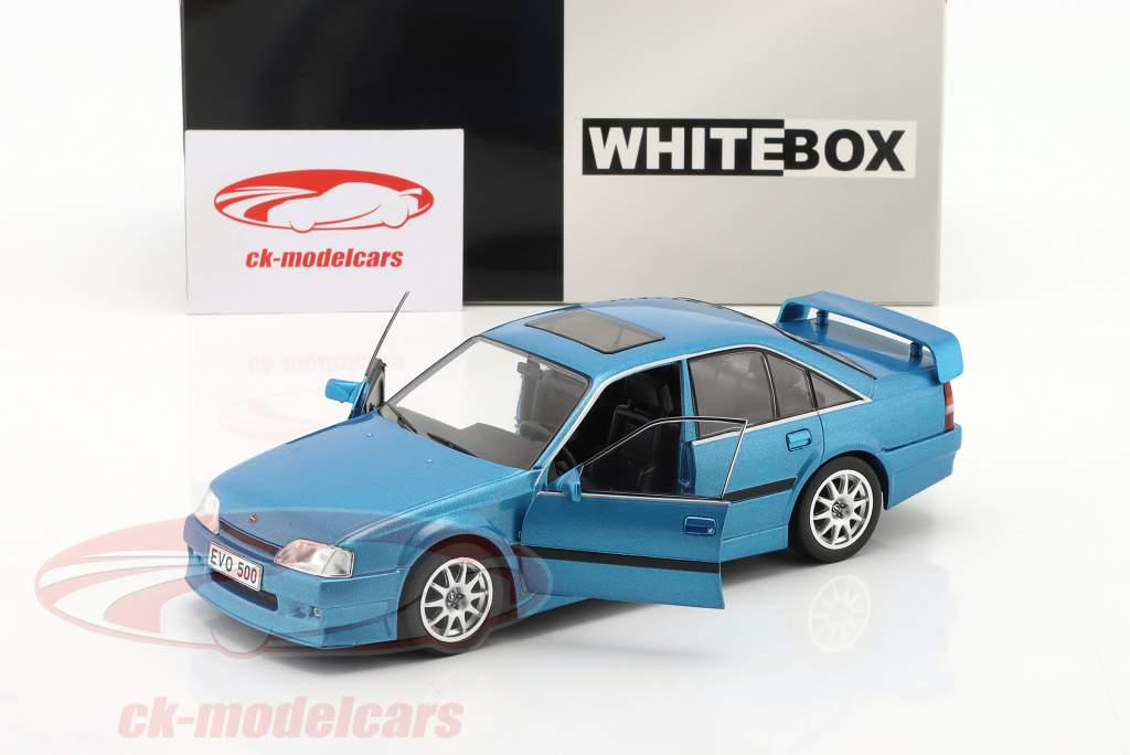 Opel Omega Evolution 500 blu metallico 1:24 WhiteBox