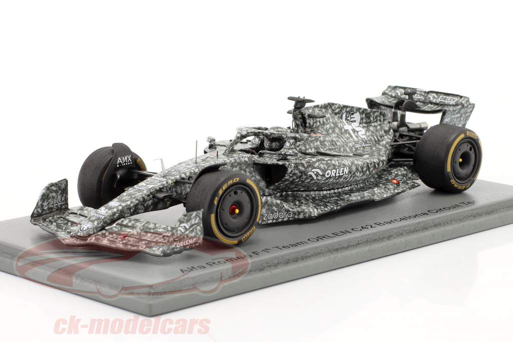 Robert Kubica Alfa Romeo C42 trial version formula 1 2022 1:43 Spark