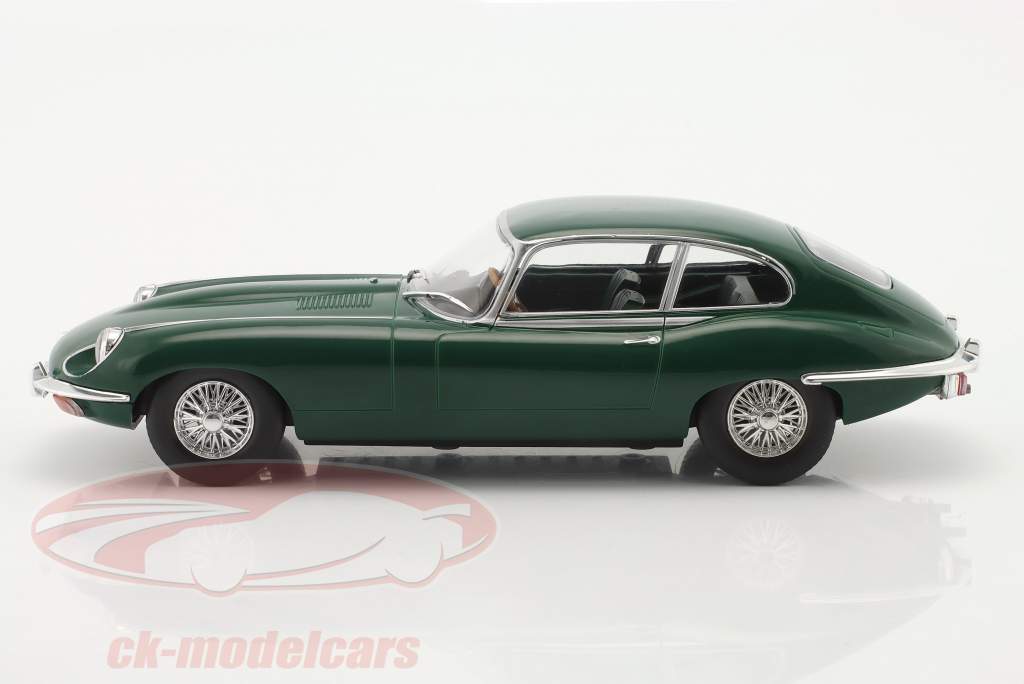 Jaguar E type dark green 1:24 WhiteBox