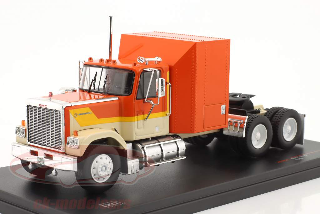 GMC General Sattelzugmaschine Baujahr 1980 orange / beige / gelb 1:43 Ixo