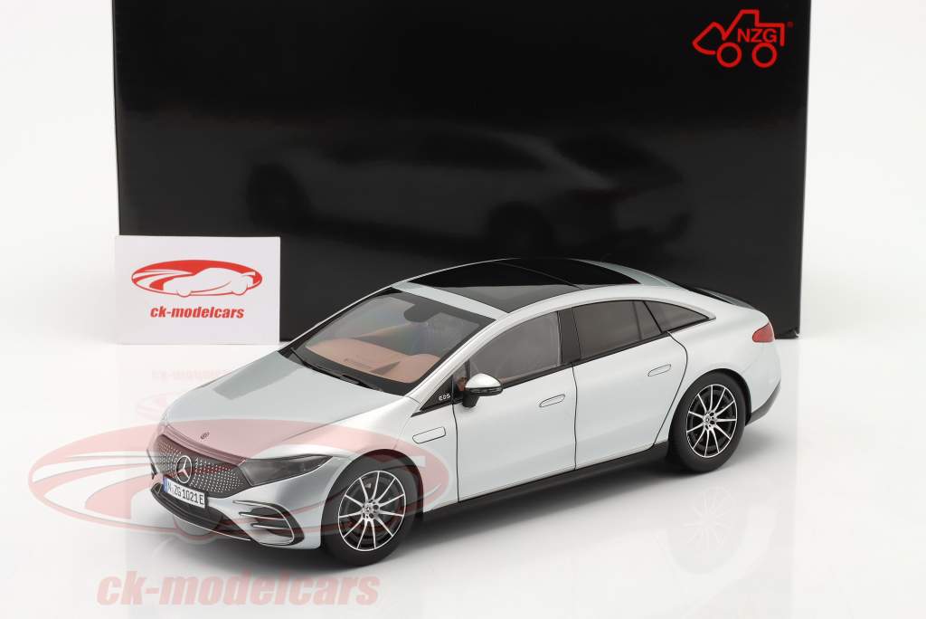 Mercedes-Benz EQS Bouwjaar 2021 hightech zilver 1:18 NZG